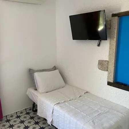 Postahan Konukevi * Alaçatı