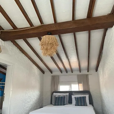 Postahan Konukevi Casa vacanze *