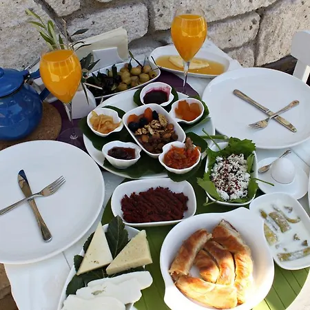 Postahan Konukevi * Alaçatı
